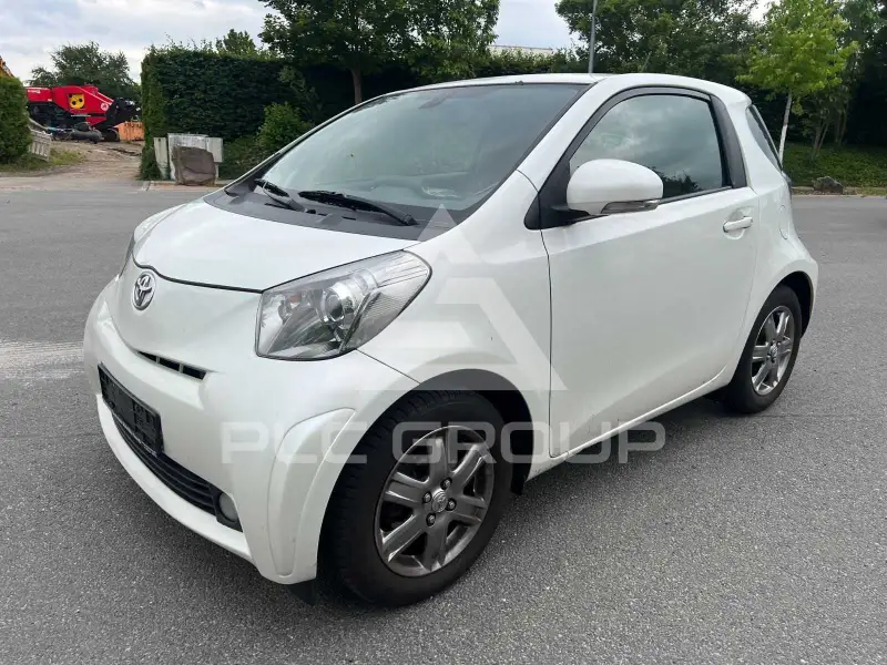 2009 Toyota IQ