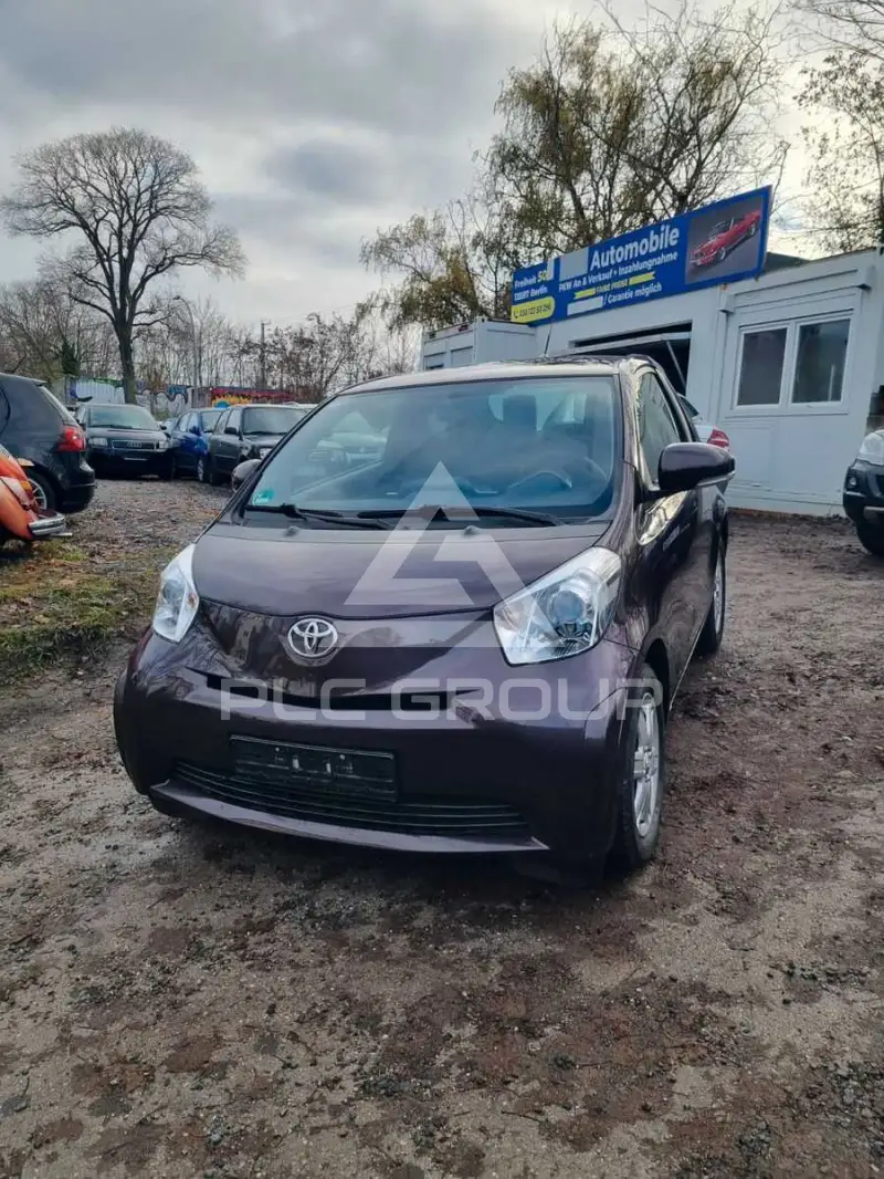 2009 Toyota IQ