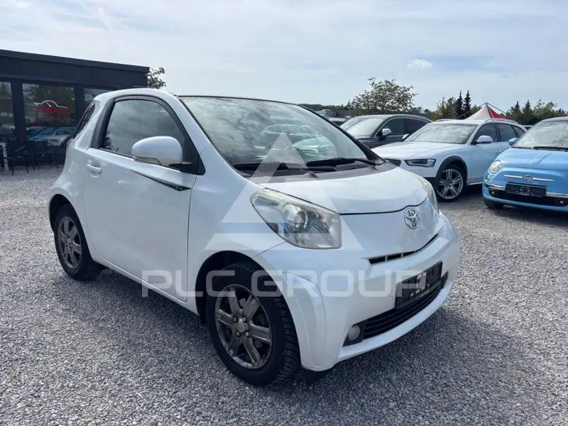 2009 Toyota IQ