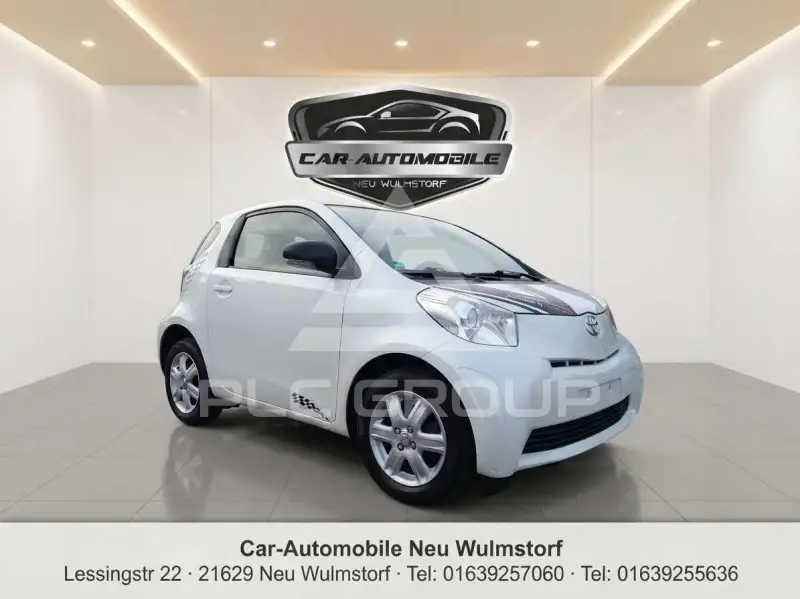 2009 Toyota IQ