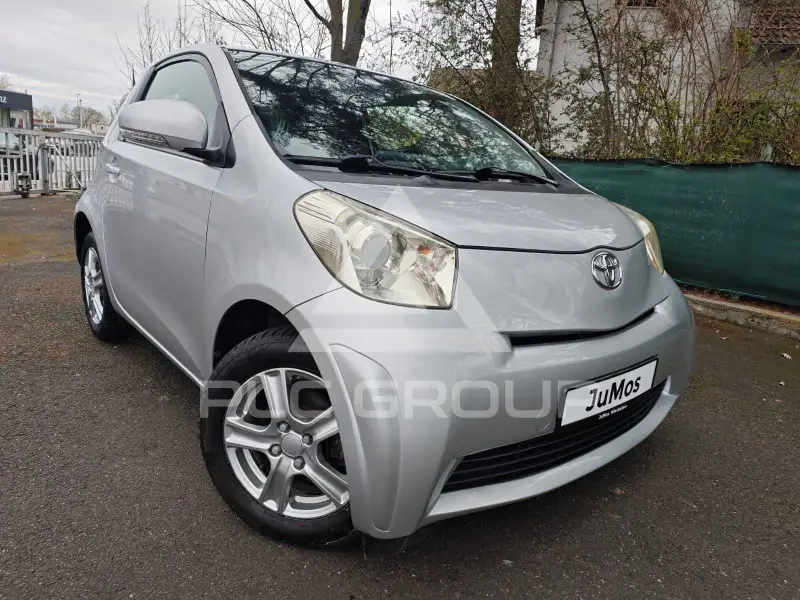 2009 Toyota IQ