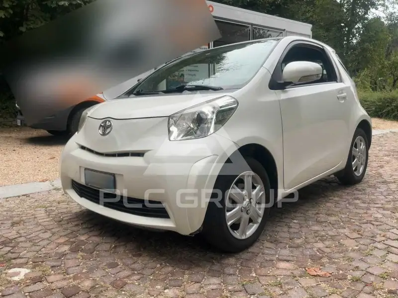 2009 Toyota IQ