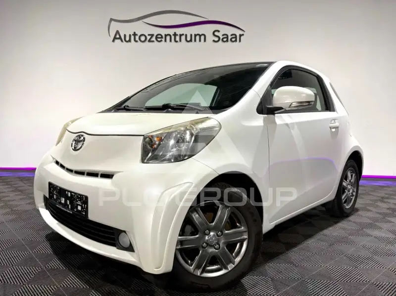2009 Toyota IQ