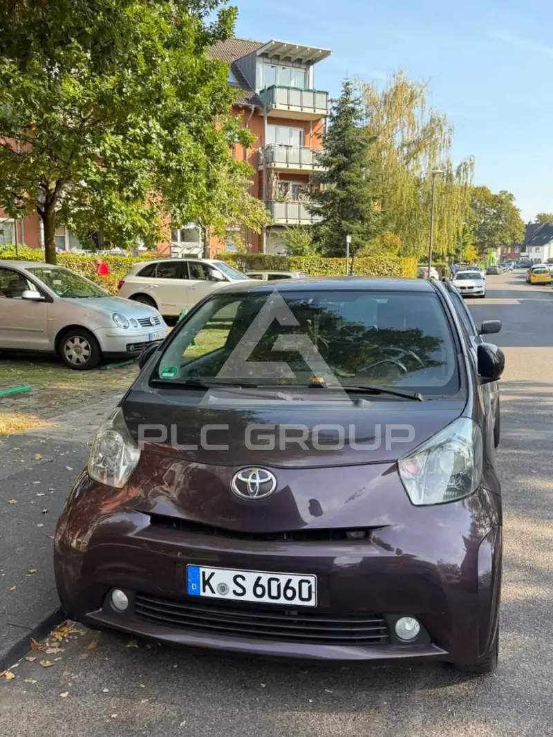 2009 Toyota IQ