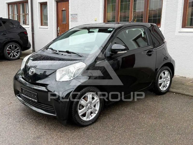 2009 Toyota IQ