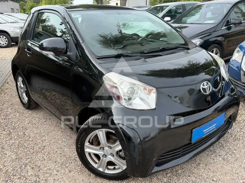 2009 Toyota IQ
