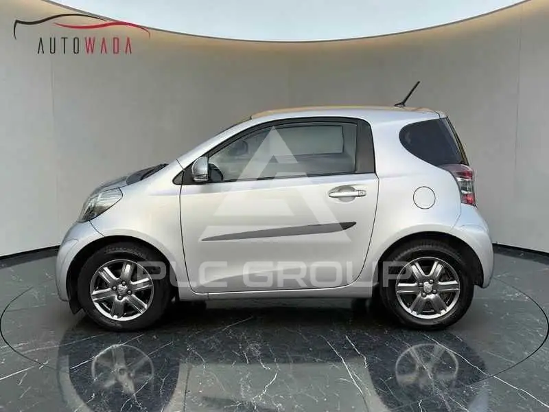 2009 Toyota IQ