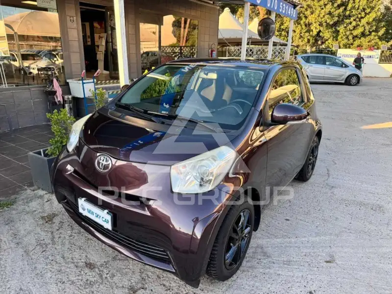 2009 Toyota IQ