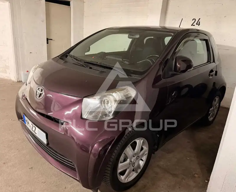 2009 Toyota IQ