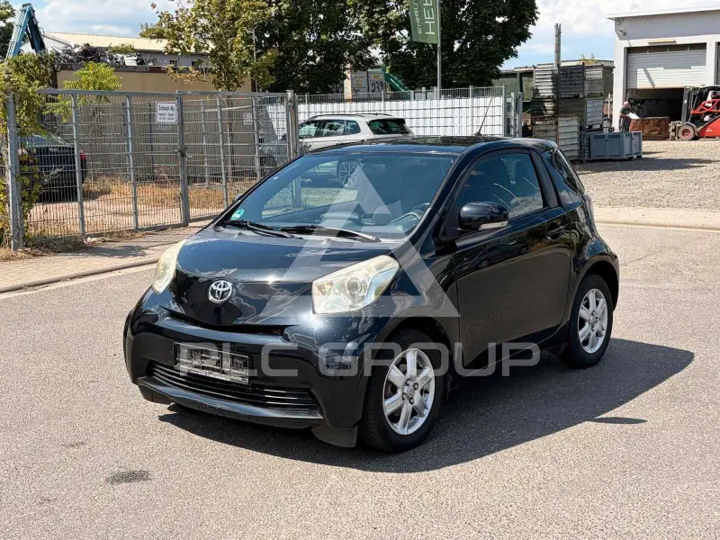 2009 Toyota IQ