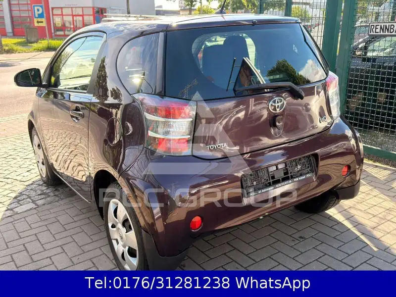 2009 Toyota IQ
