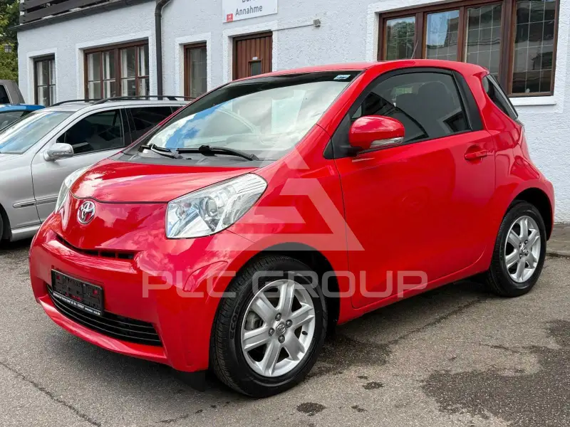 2009 Toyota IQ