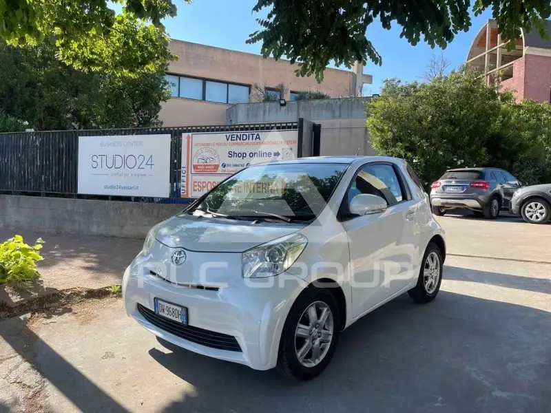 2009 Toyota IQ