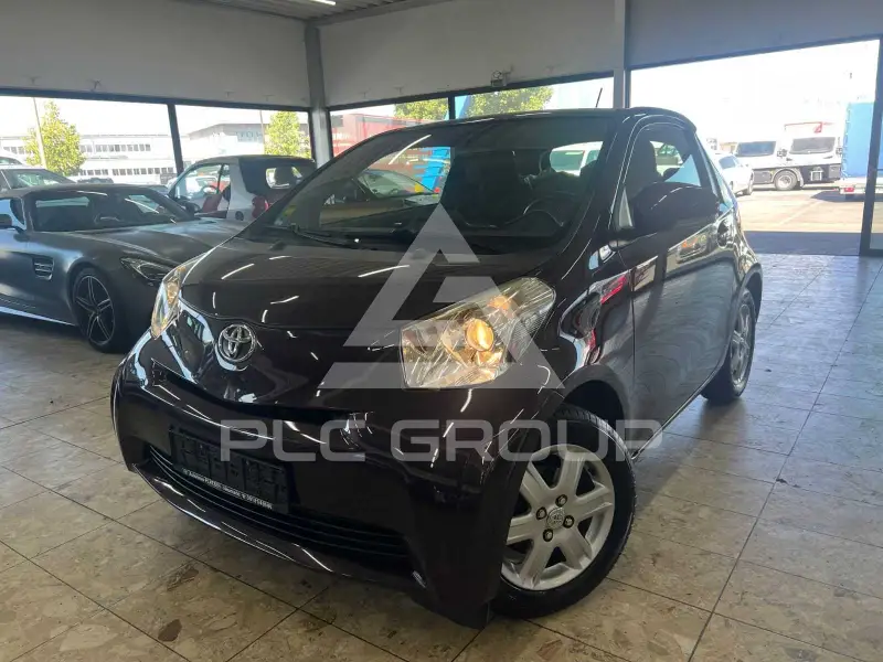 2009 Toyota IQ