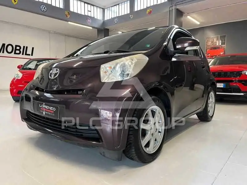 2009 Toyota IQ