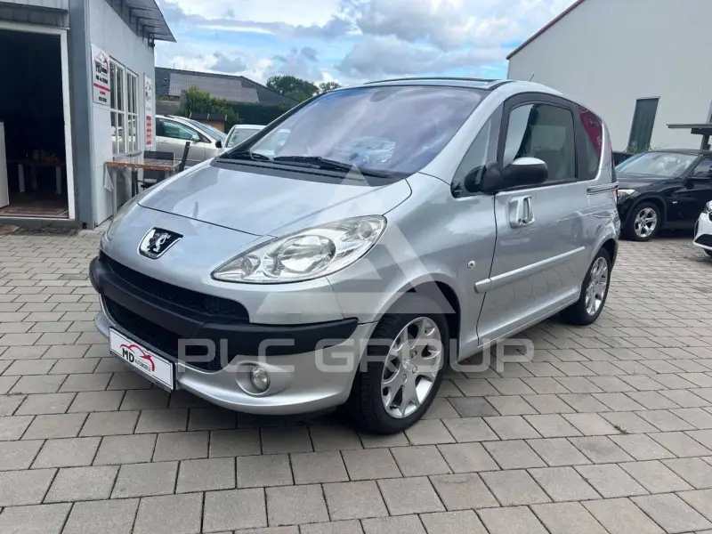 2009 Peugeot 1007