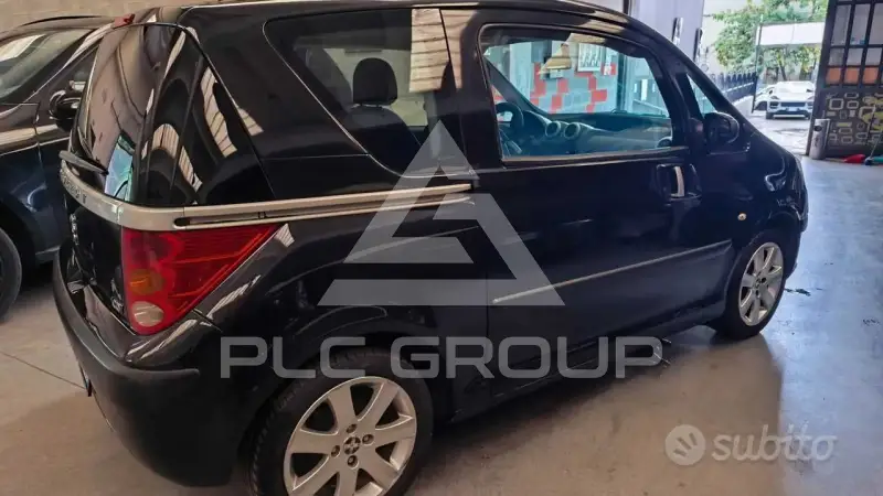 2009 Peugeot 1007