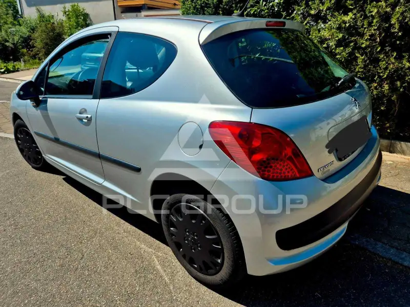 2009 Peugeot 207