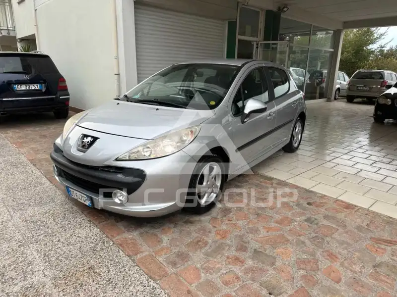 2009 Peugeot 207