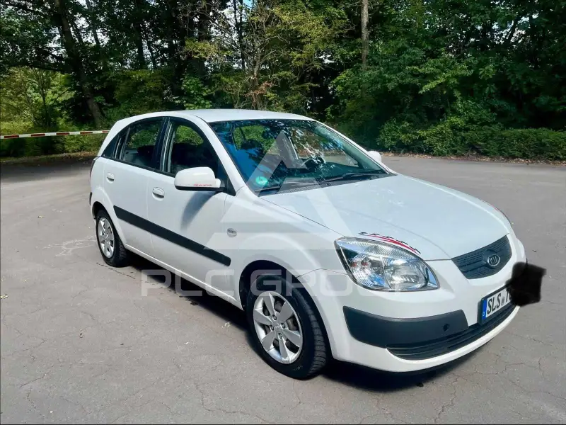 2009 KIA Rio