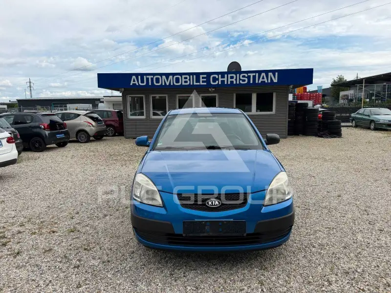 2009 KIA Rio