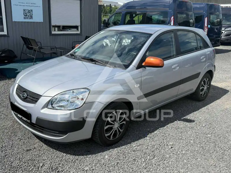 2009 KIA Rio