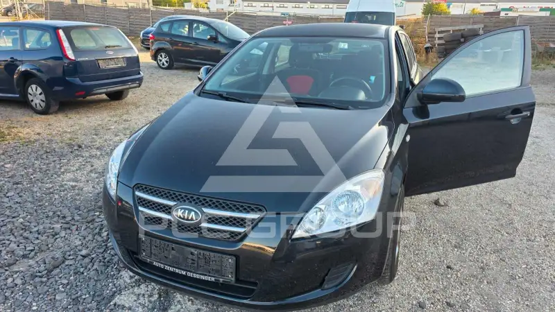 2009 KIA Unknown