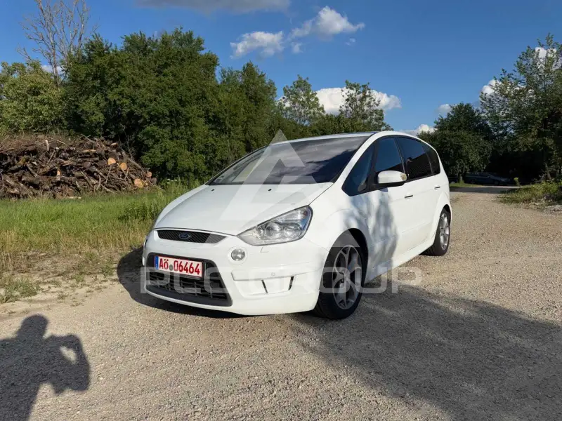 2009 Ford S-Max