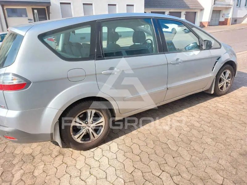 2009 Ford S-Max