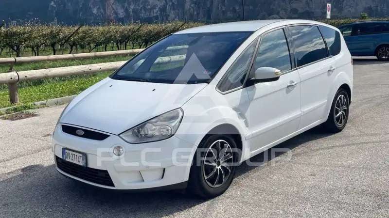 2009 Ford S-Max