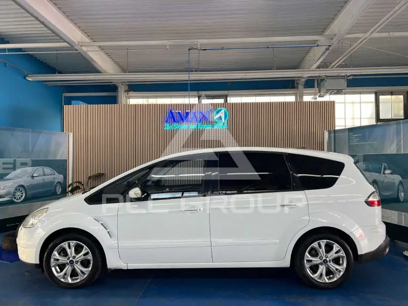 2009 Ford S-Max
