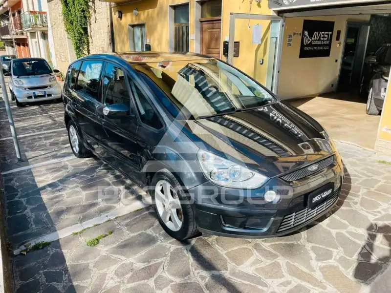 2009 Ford S-Max