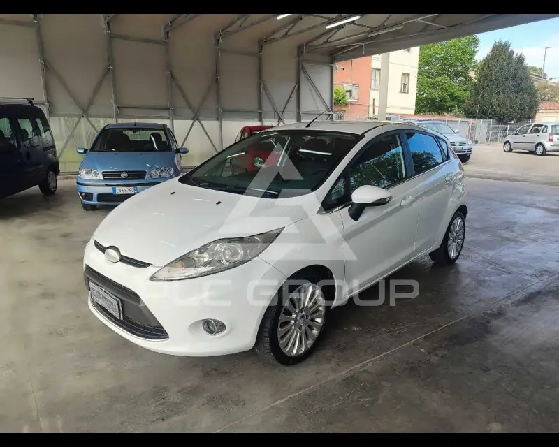 2009 Ford FIESTA