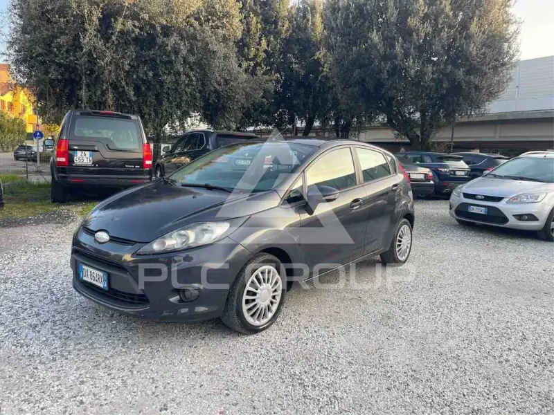 2009 Ford FIESTA