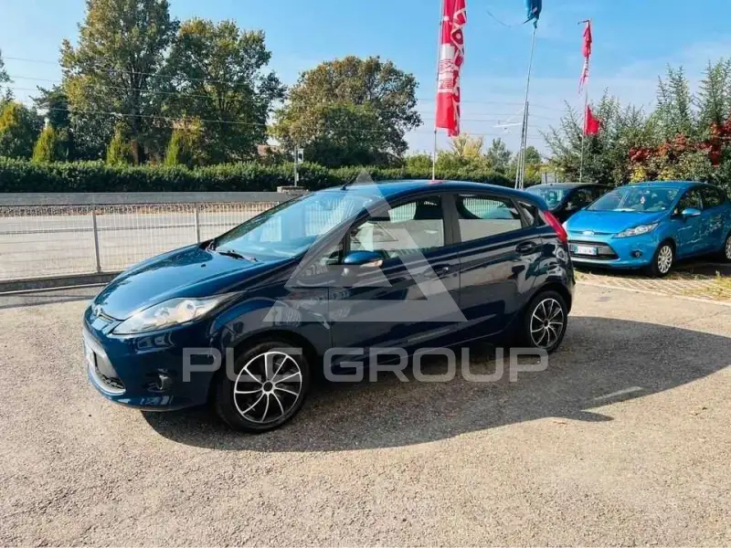 2009 Ford FIESTA