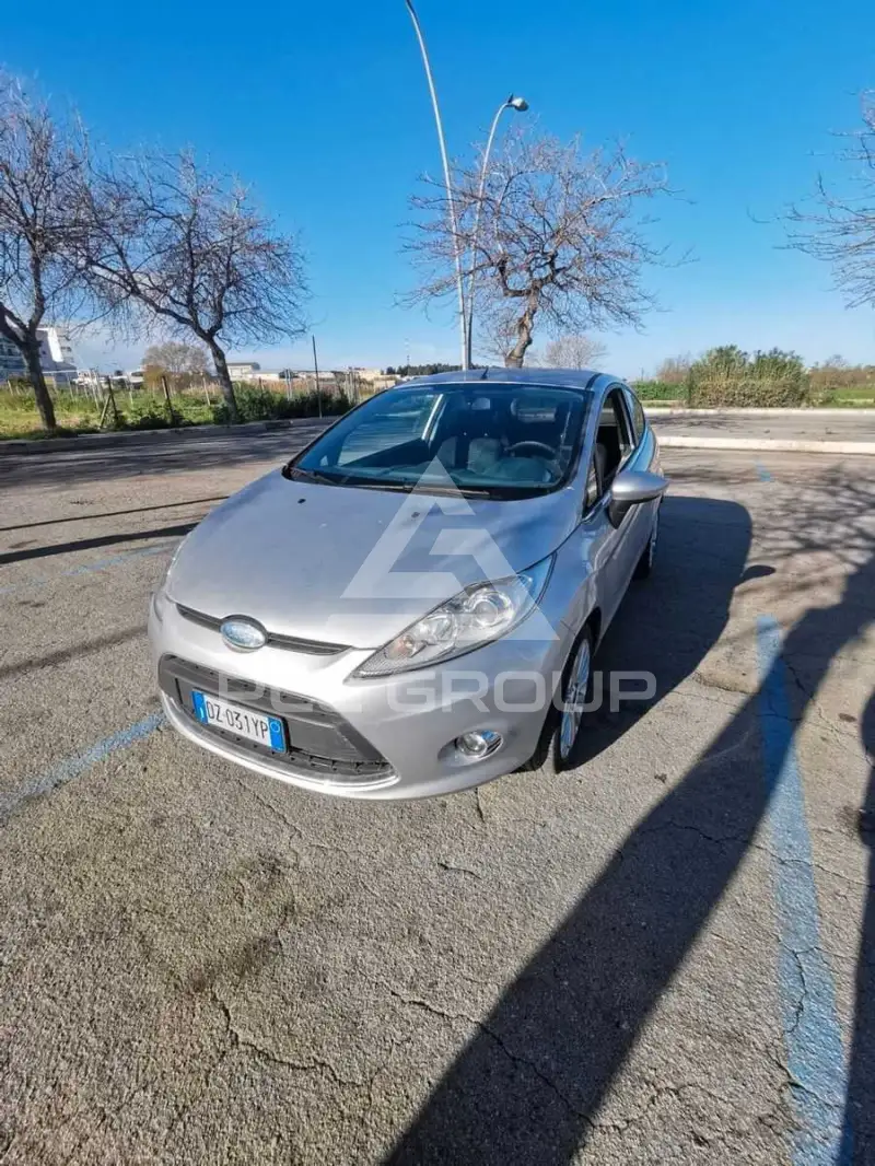 2009 Ford FIESTA