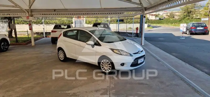 2009 Ford FIESTA