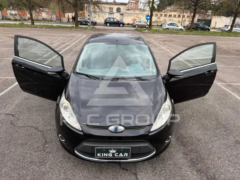 2009 Ford FIESTA