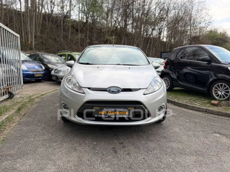2009 Ford FIESTA