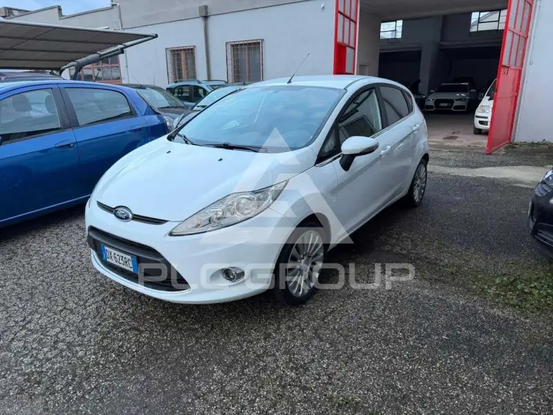 2009 Ford FIESTA
