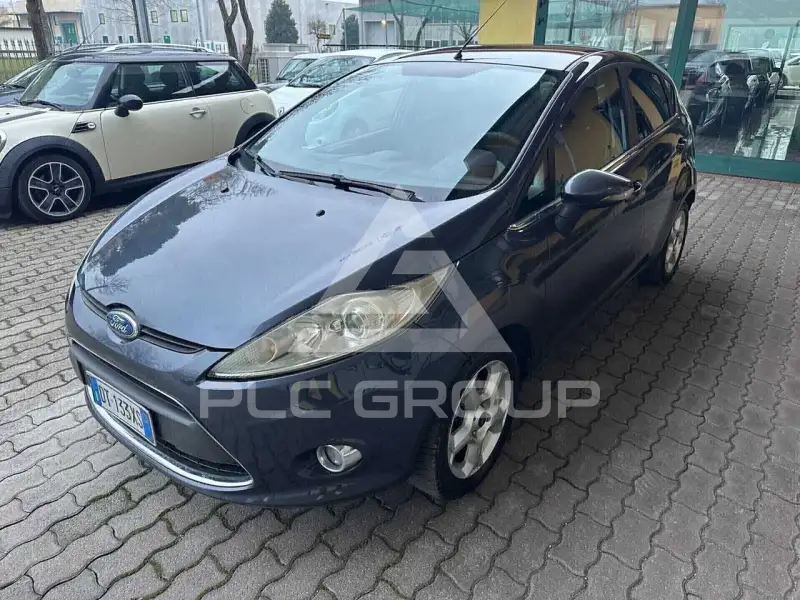 2009 Ford FIESTA