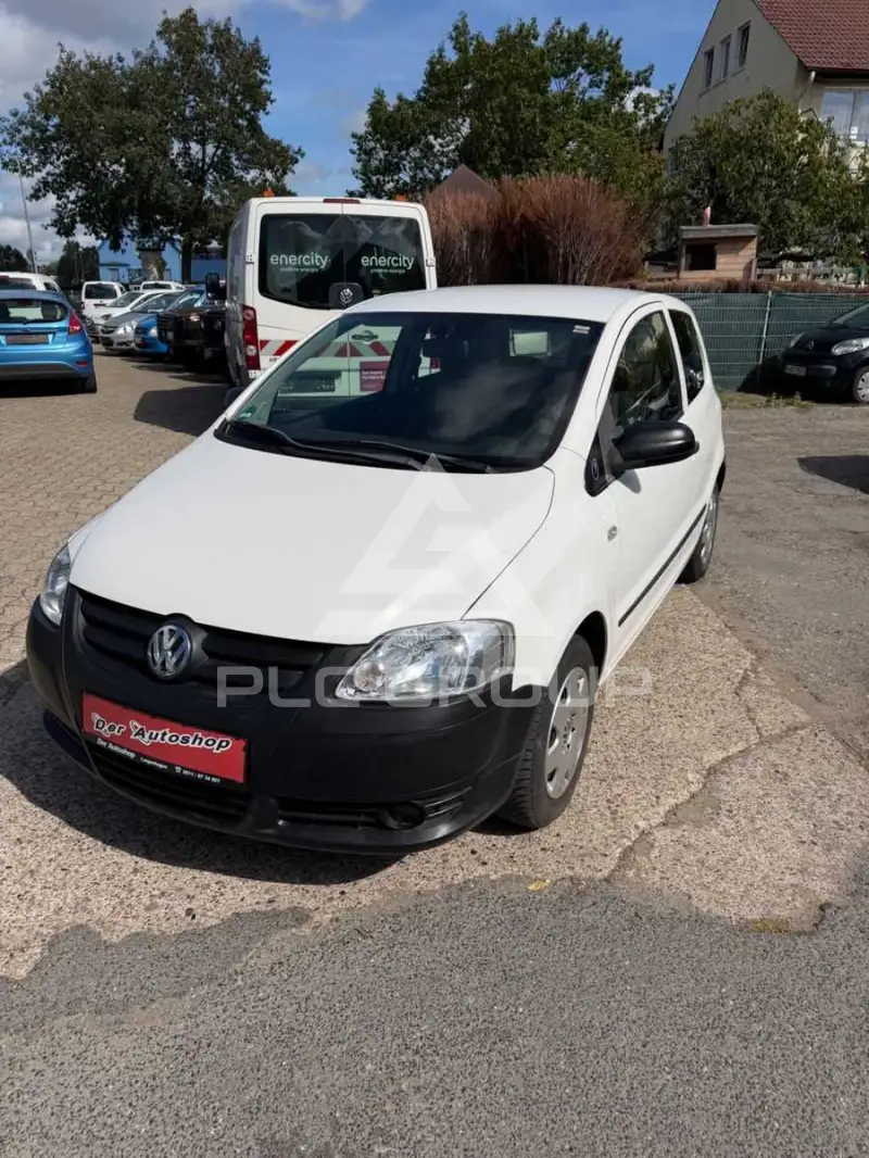 2009 Volkswagen FOX