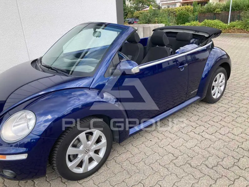 2009 Volkswagen BEETLE