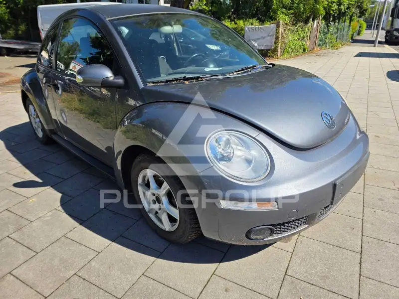 2009 Volkswagen BEETLE