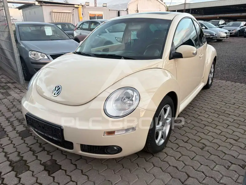 2009 Volkswagen BEETLE