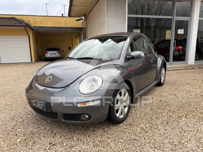 2009 Volkswagen BEETLE