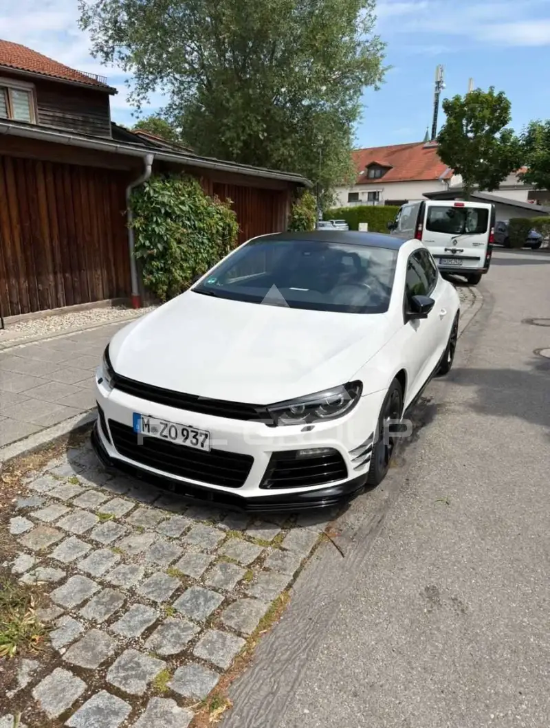 2009 Volkswagen Scirocco