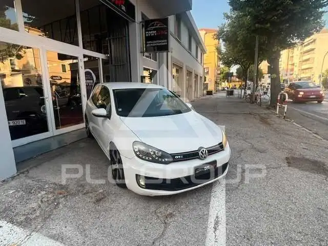 2009 Volkswagen GOLF