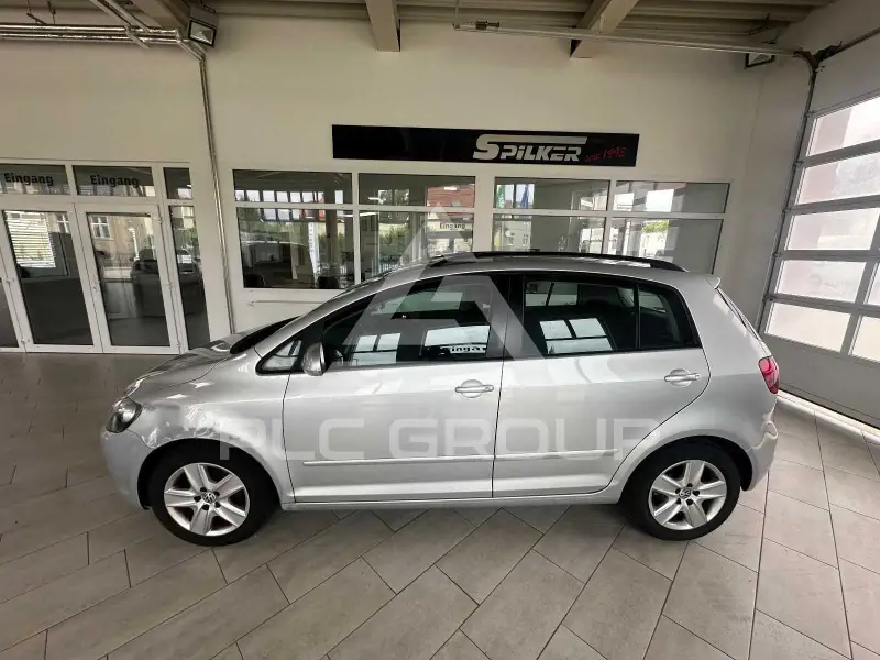 2009 Volkswagen GOLF