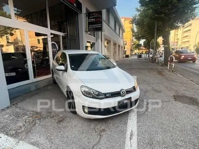 2009 Volkswagen GOLF